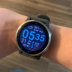 Garmin VivoActive 4